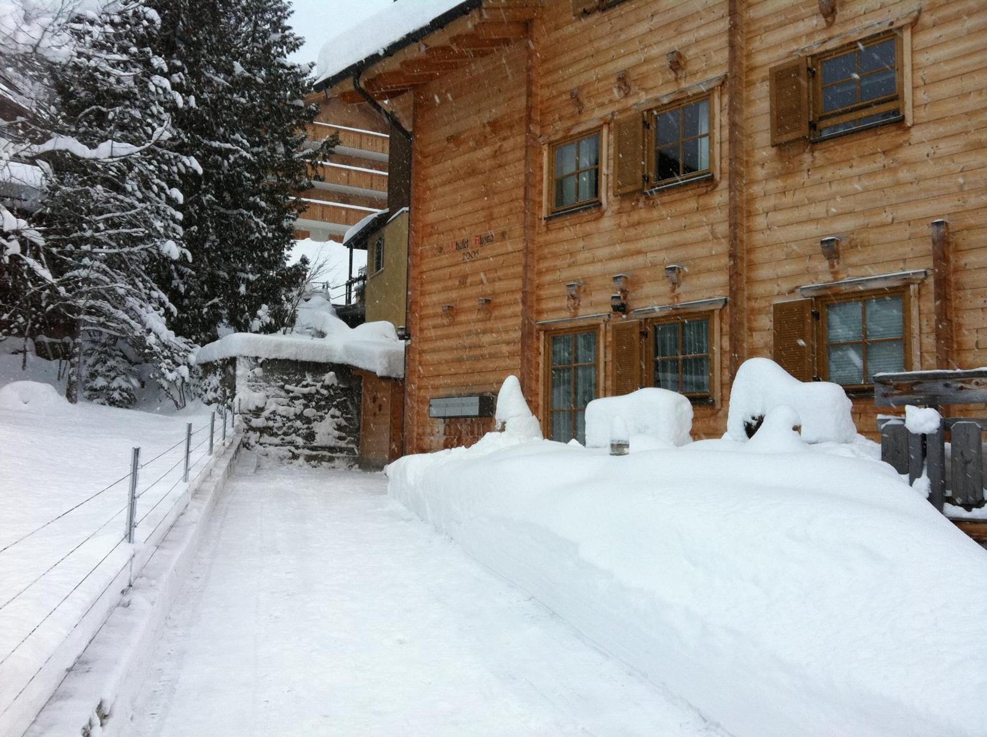 Chalet Alpina Gyger 벤겐 외부 사진